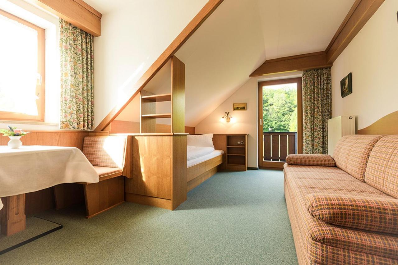 Landhotel Waldeck Fremdingen Екстериор снимка